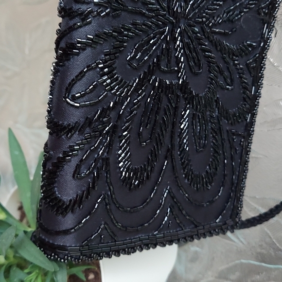 Handmade beaded purse black with sparkle beads Design Crossbody Magnet closure - Picture 11 of 12